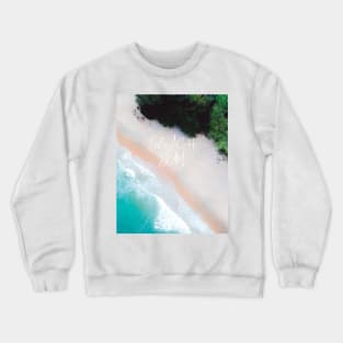 Beach bum - Top travel + beach lover design Crewneck Sweatshirt